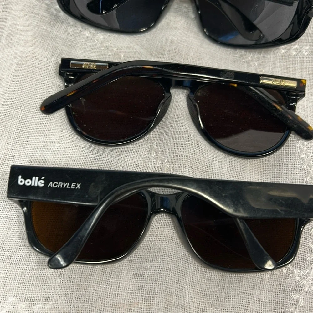 Bundle of 5 pairs of sunglasses